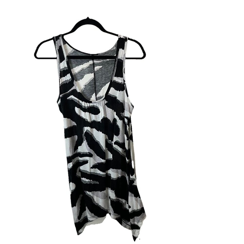 ana A New Approach Black White Animal Print Sleeveless Shark Bite Tank Top Tunic